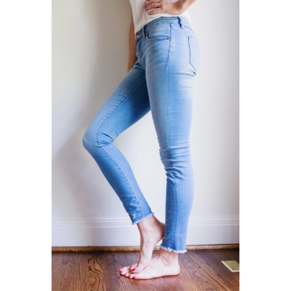 UO ARTICLES OF SOCIETY Raw Hem Bleach Drip Sky Blue Skinny Jeans